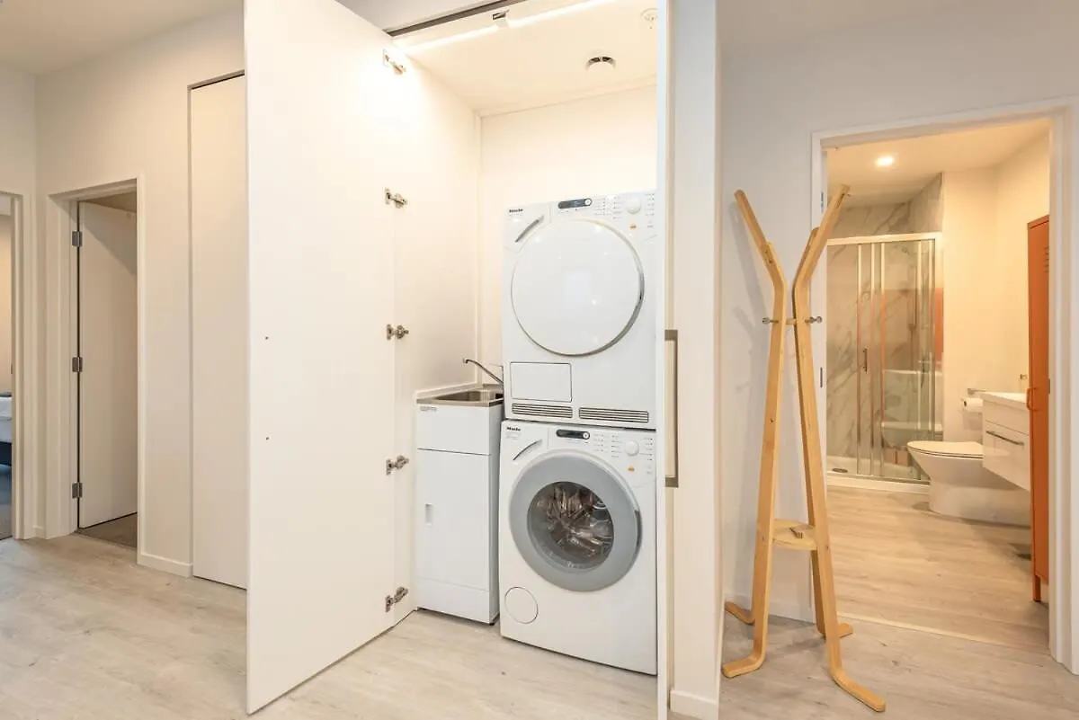 Luxury Life Galore - Sleeps 4 Christchurch Appartement